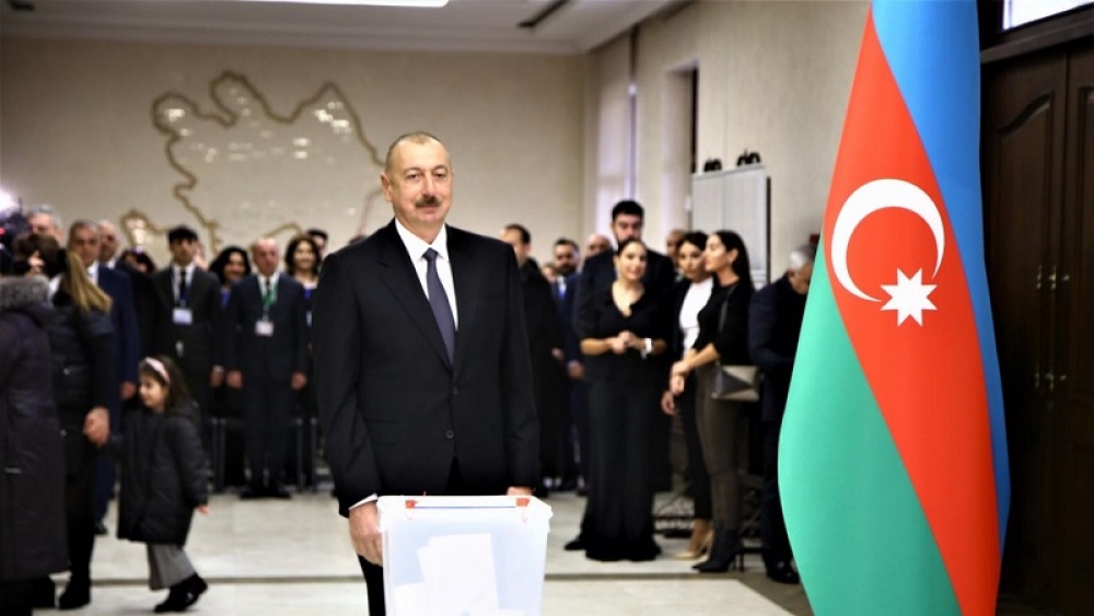 Azerbaycan’da Erken Seçimler